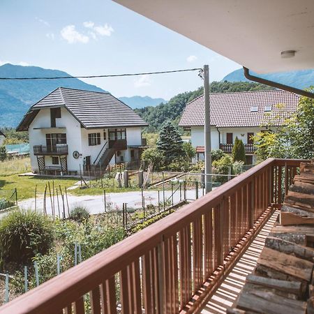 4 Sheeps Apartments Bovec Kültér fotó
