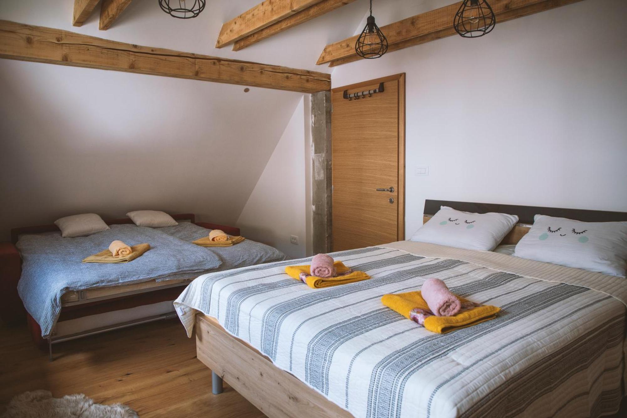 4 Sheeps Apartments Bovec Kültér fotó